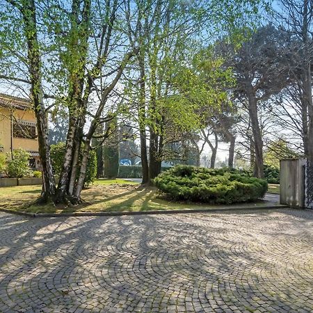 Appartamento Golfo Di Solcio Lesa Bagian luar foto