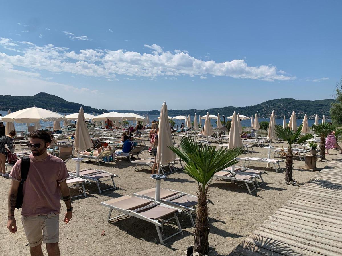 Appartamento Golfo Di Solcio Lesa Bagian luar foto